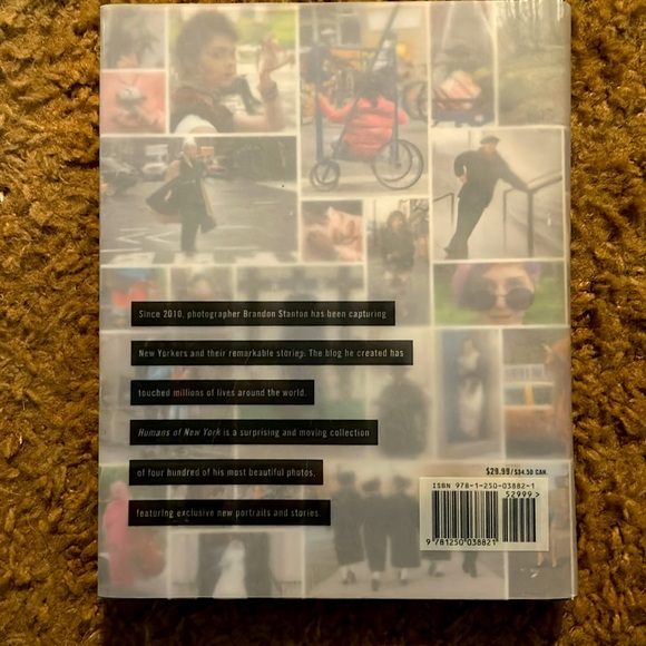 ‘Humans of New York’ by Brandon Stanton book - Picture 3 of 5